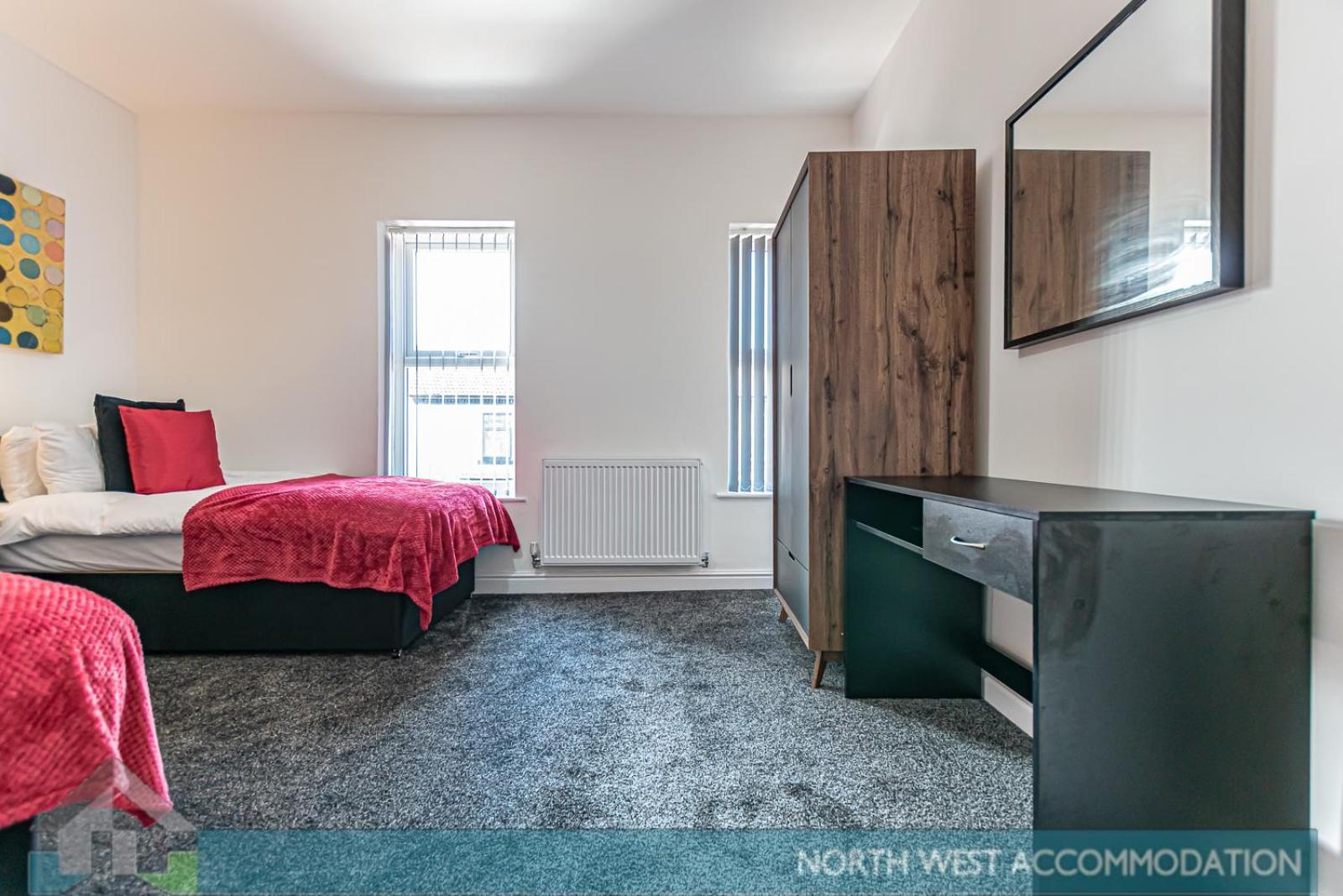 Wellfield Serviced Accommodation Warrington Exterior foto